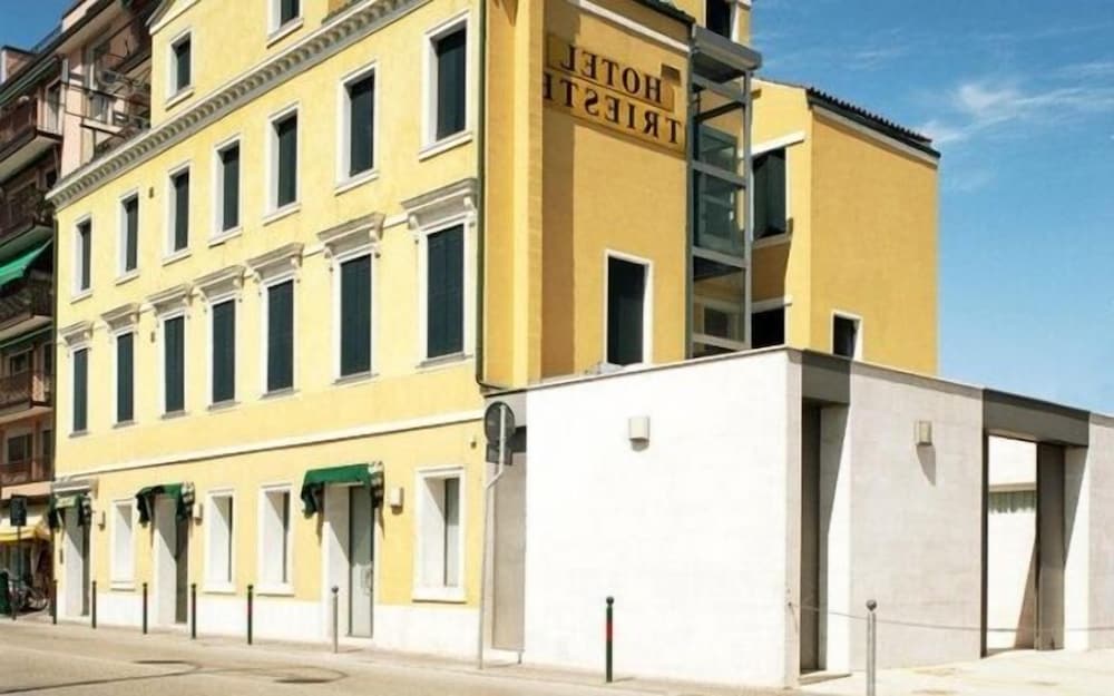 Hotel Trieste