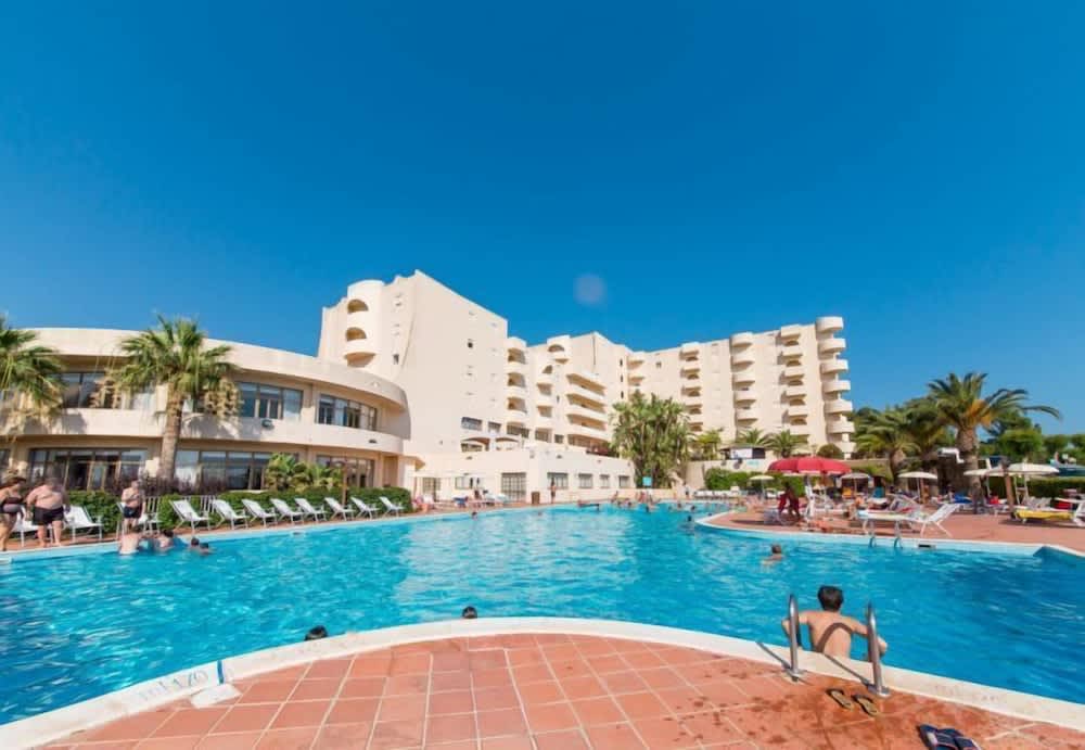 PriceTravel - Viaja fácil, sin pretextos