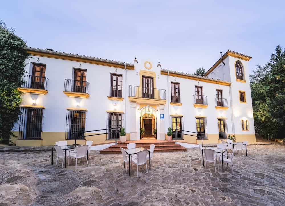 PriceTravel - Viaja fácil, sin pretextos