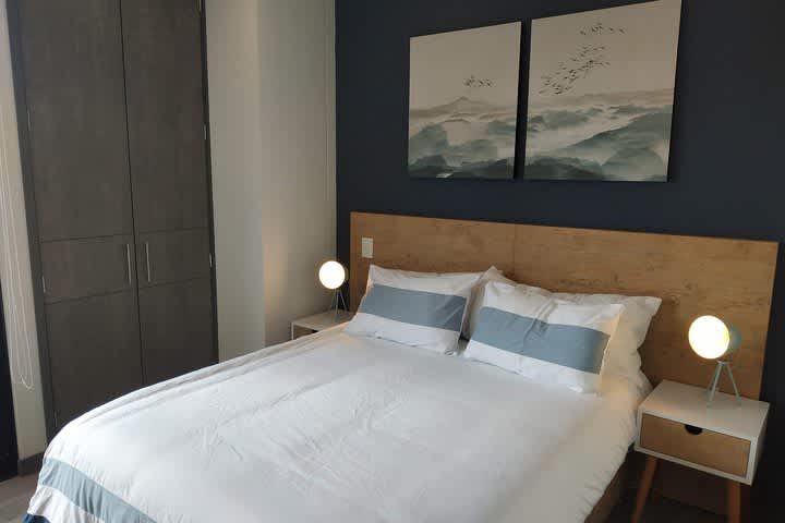 Hotel Class Suites