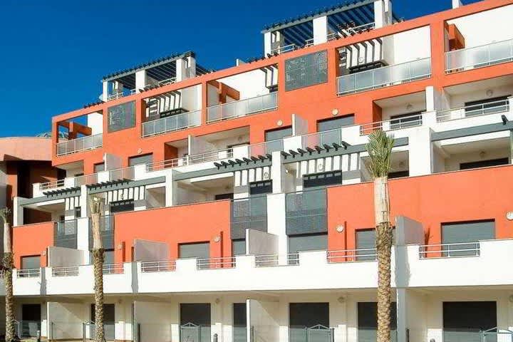 PriceTravel - Viaja fácil, sin pretextos
