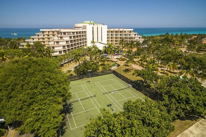 Vista aérea de las canchas de tenis