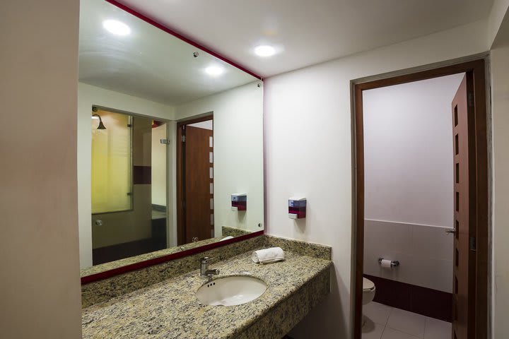 Interior de un baño privado