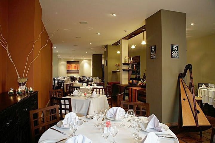 Elegant restaurant at Hotel San Agustin El Dorado in Cusco