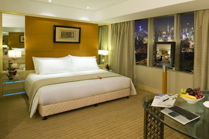 Digital deluxe guest room at Jin Jiang Tower in Shanghai