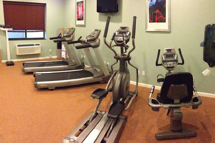 Gimnasio del Holiday Inn Express Manhattan West Side, hotel en Nueva York