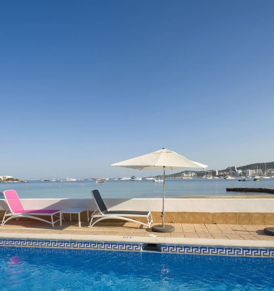 PriceTravel - Viaja fácil, sin pretextos