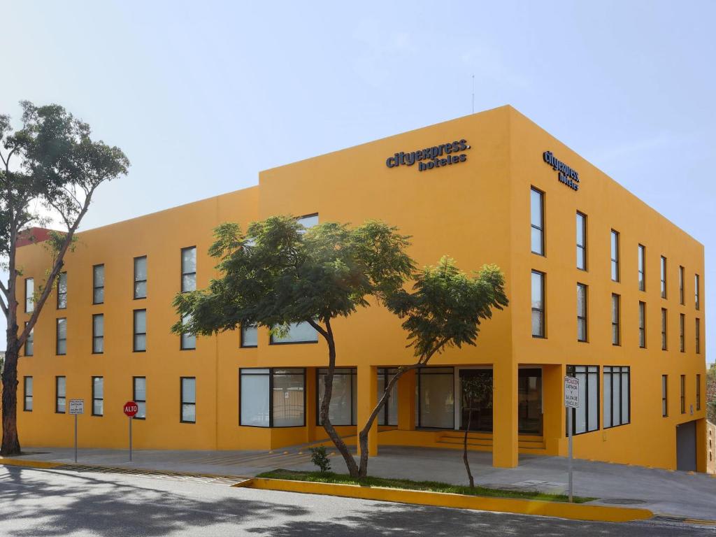 City Express by Marriott Oaxaca