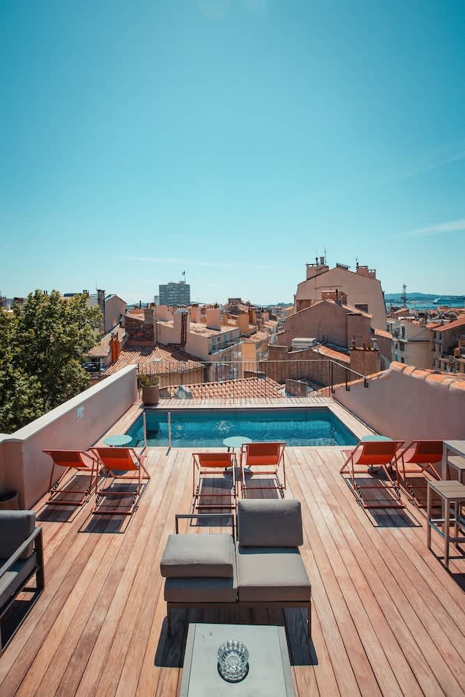 PriceTravel - Viaja fácil, sin pretextos