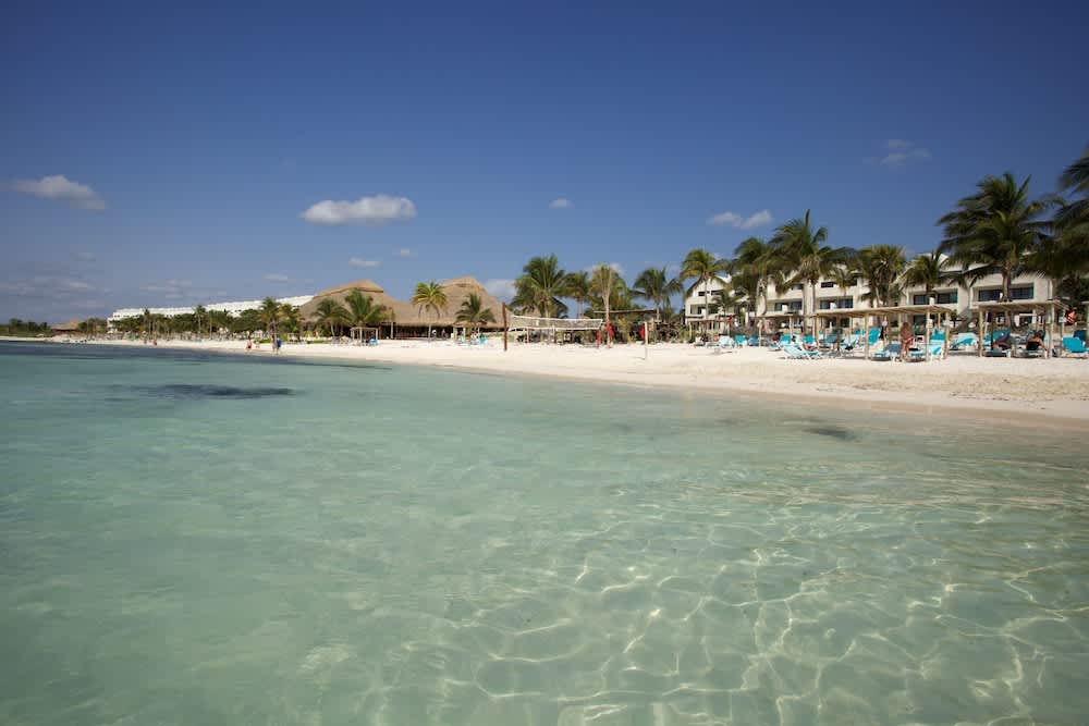 PriceTravel - Viaja fácil, sin pretextos