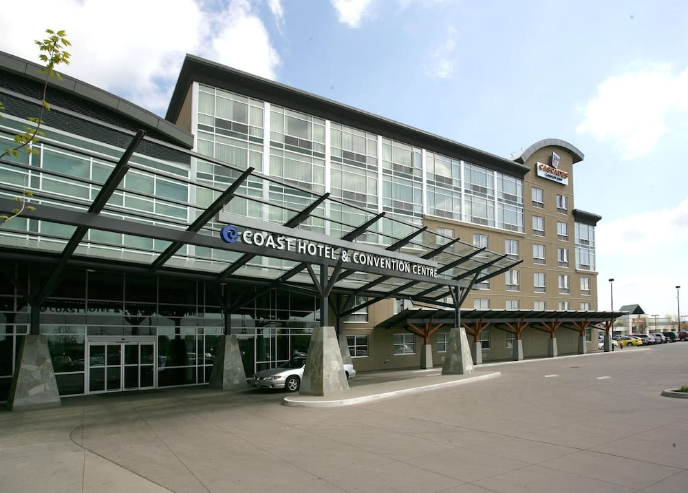 Coast Langley Hotel & Convention Centre