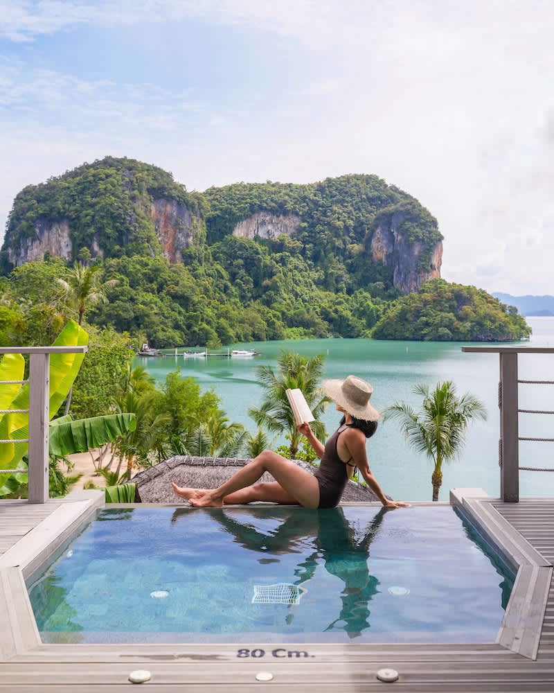 PriceTravel - Travel easy, without excuses