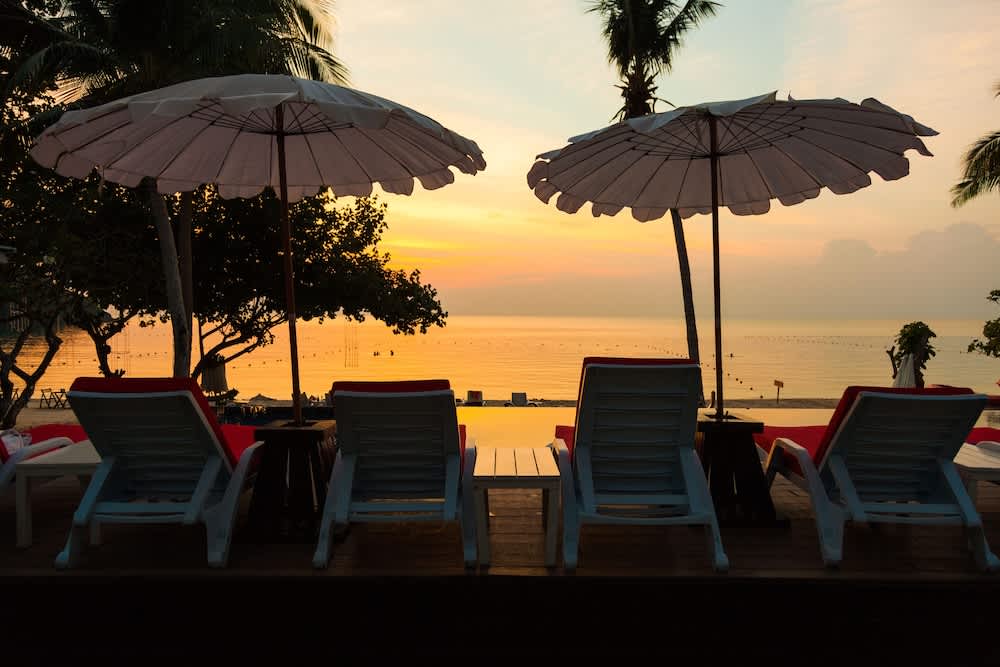 PriceTravel - Travel easy, without excuses