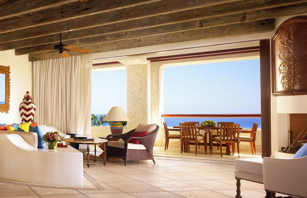 Img - Room, Multiple Beds, Garden View