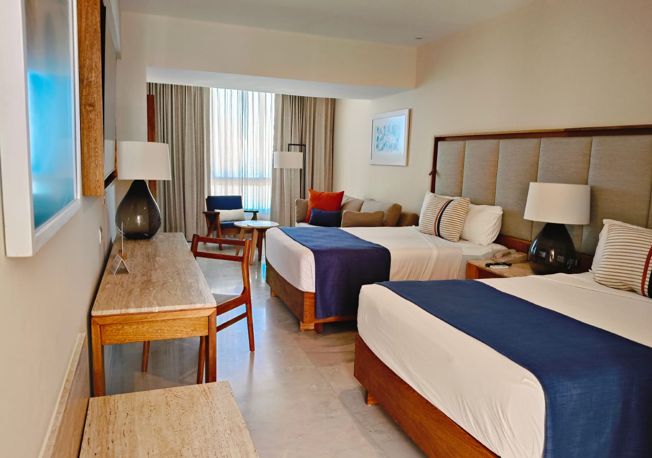Img - Deluxe Ocean View Double - nonrefundable