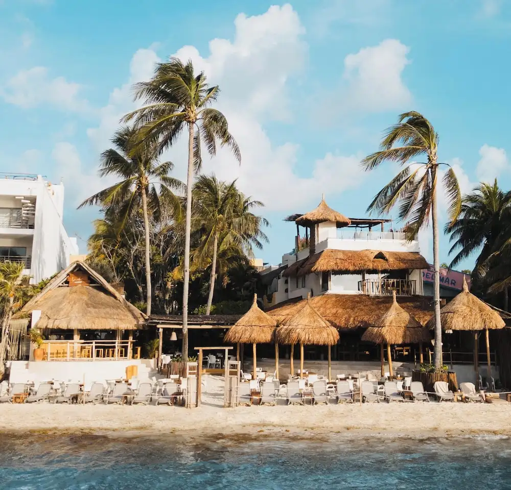PriceTravel - Viaja fácil, sin pretextos