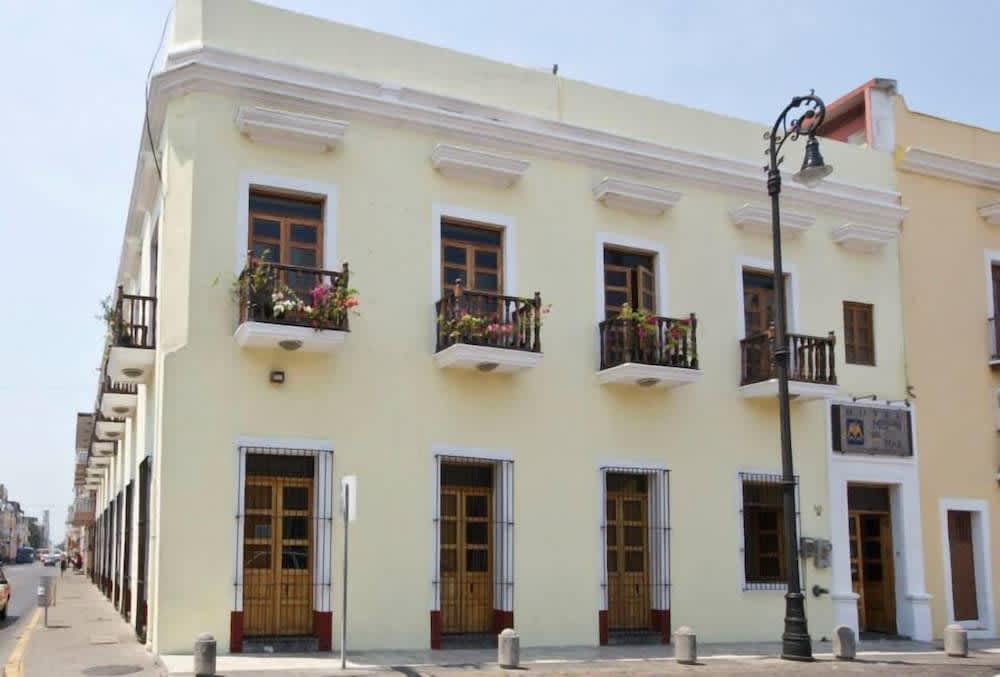 PriceTravel - Viaja fácil, sin pretextos