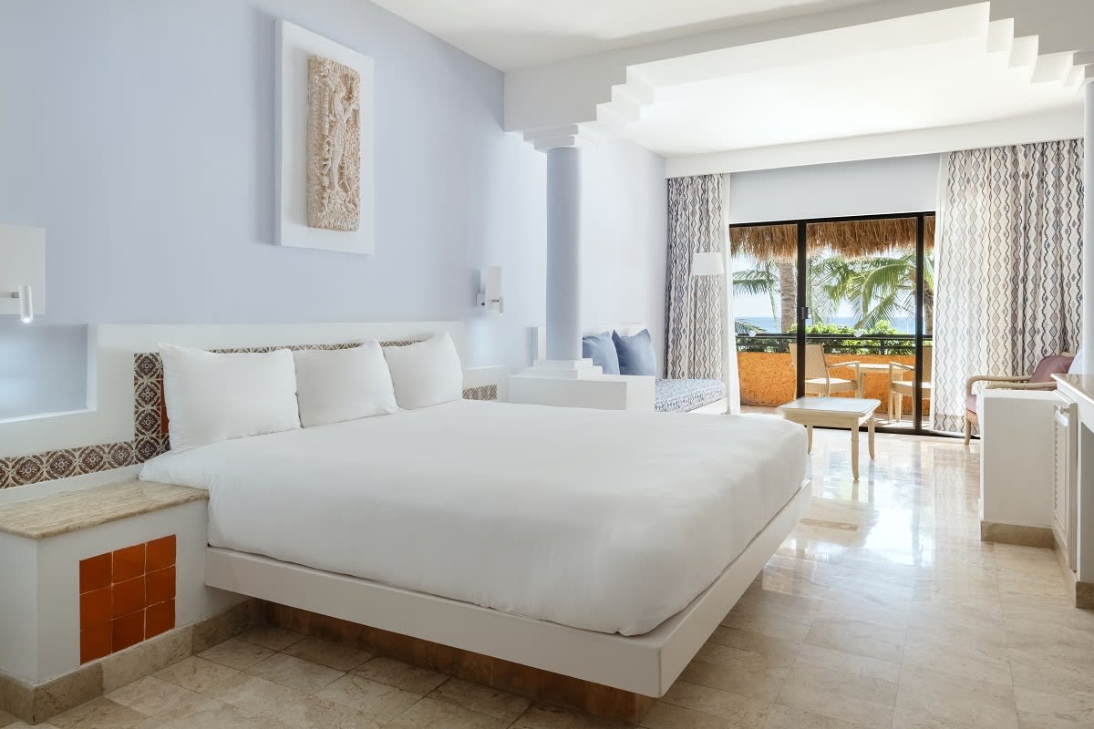 Img - Junior Suite Ocean Front - JSOF