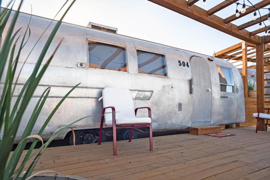 Glamping Airstream