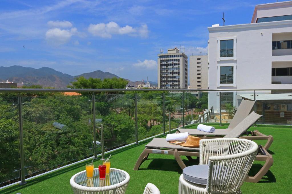 Suite Junior con terraza y vistas al mar