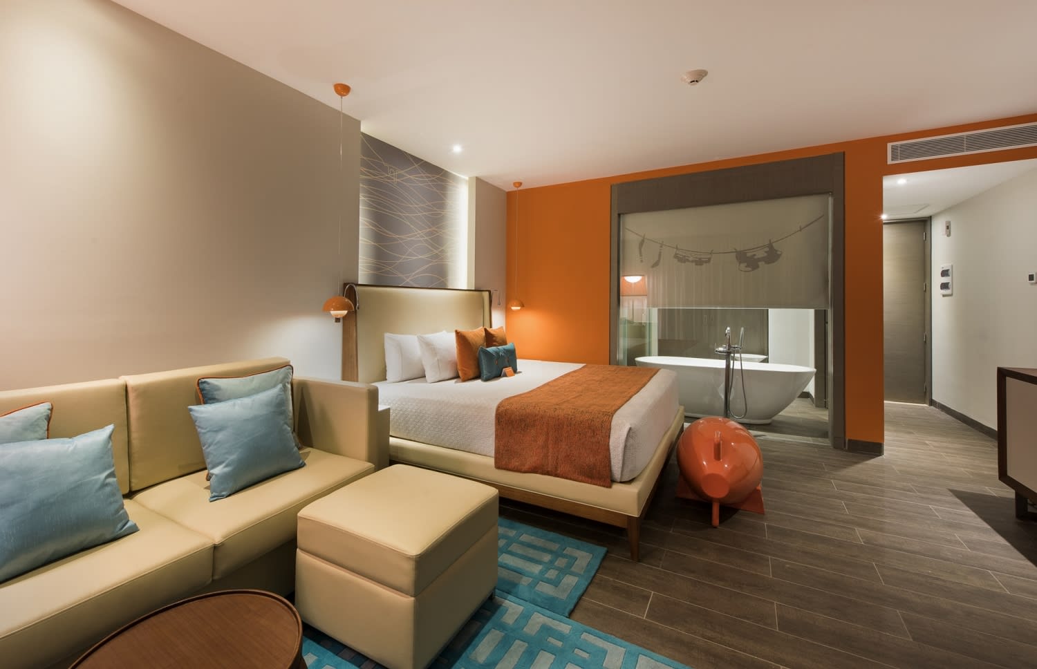 Img - PAD SWIM UP SUITE