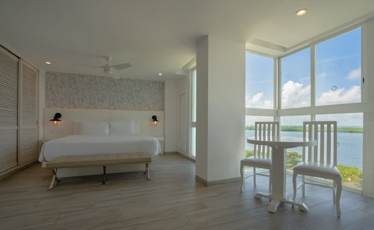 Img - Junior suite sunset