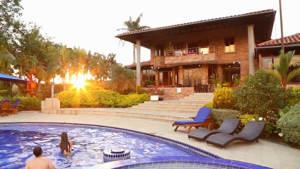 PriceTravel - Viaja fácil, sin pretextos
