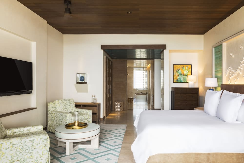 Img - Room, 1 King Bed, Garden View