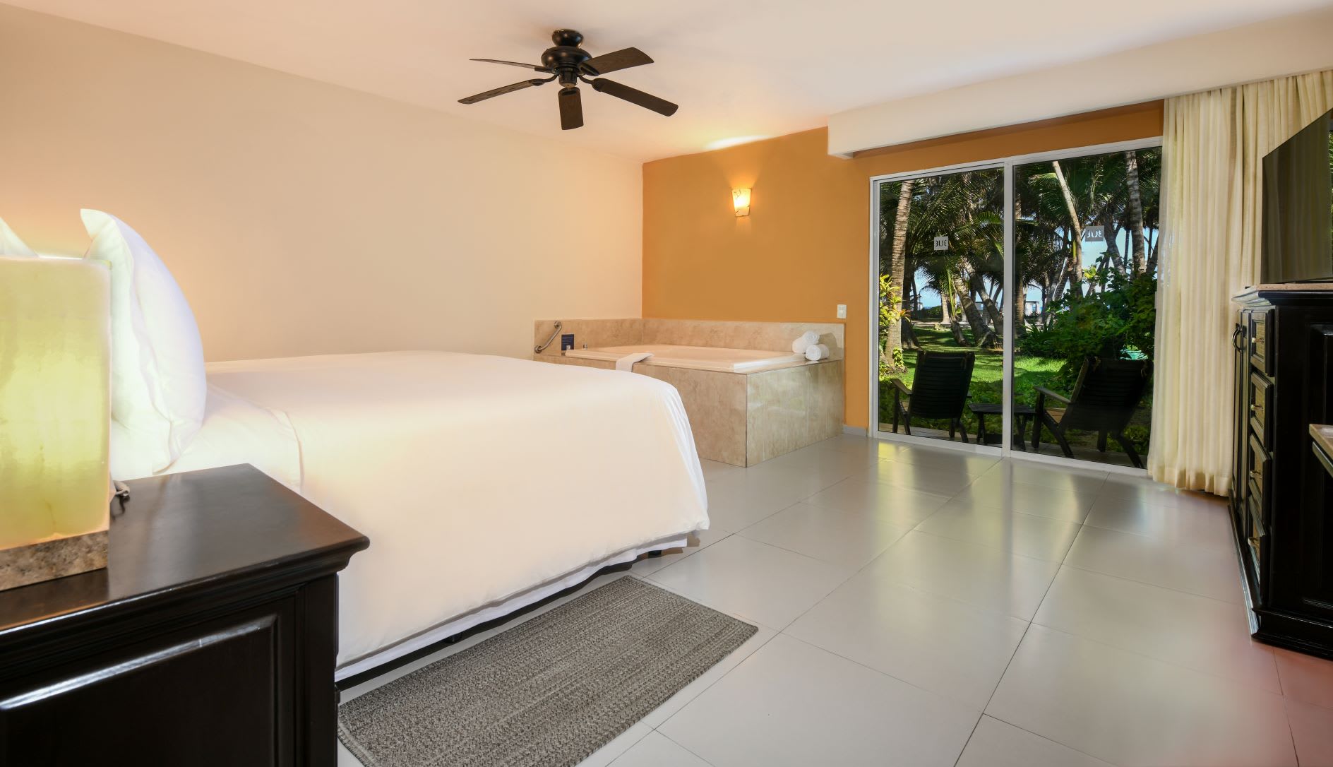 Img - Luxury junior suite - LXJRSE