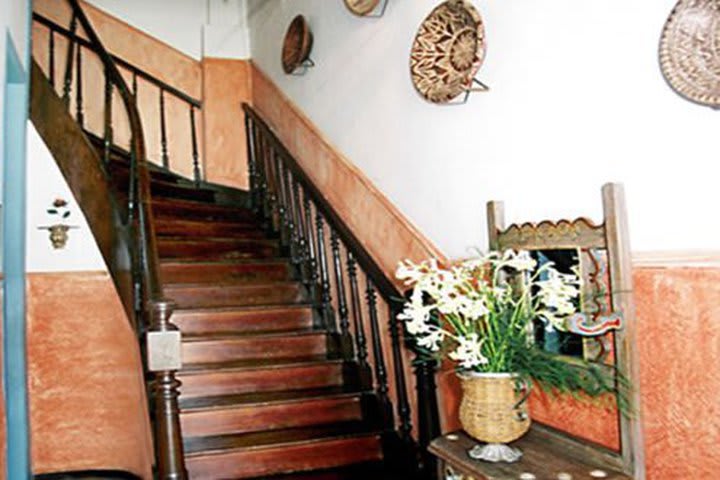 Escaleras del Pousada Villa Carmo Salvador