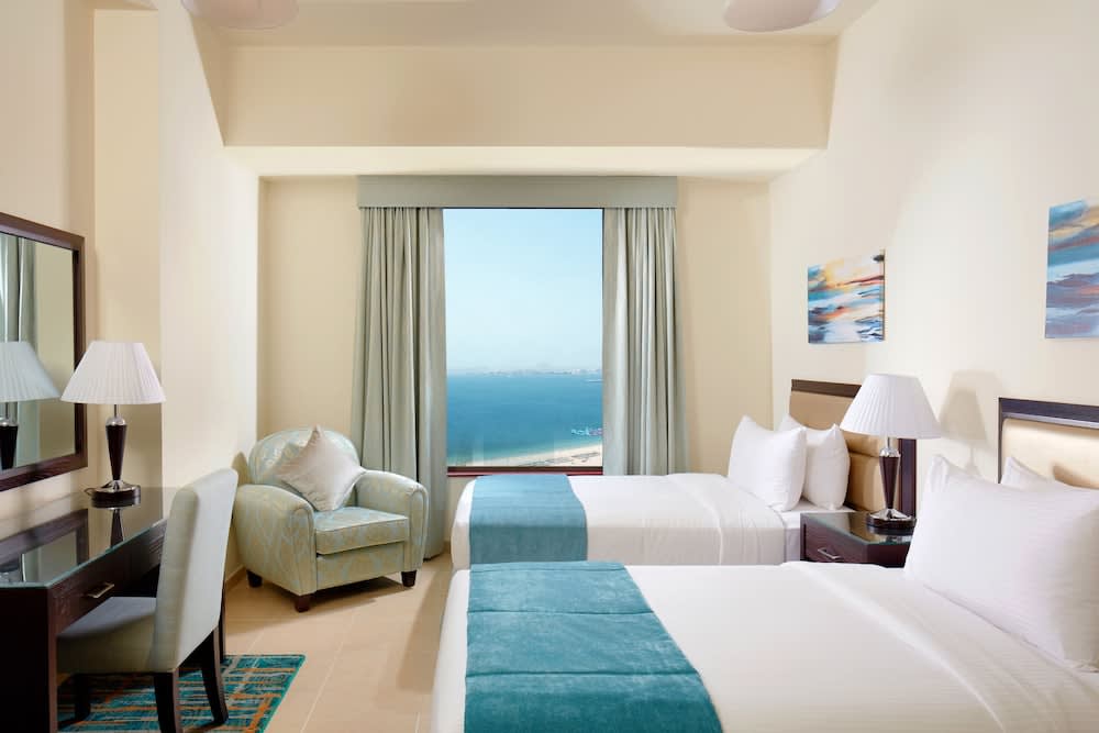 Roda Amwaj Suites