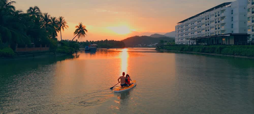 PriceTravel - Travel easy, without excuses