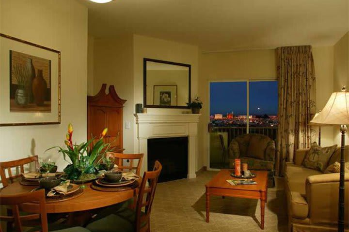 Sitting area of a guest room at Tahiti Resort Vacation Club, hotel in Las Vegas