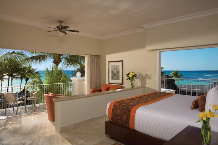 Preferred Club suite lunamielera frente al mar