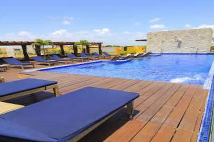PriceTravel - Viaja fácil, sin pretextos