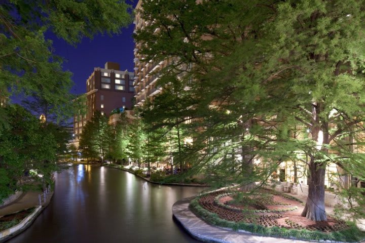 The Westin hotel in San Antonio has views of the Riverwalk