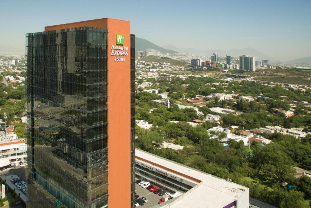 Holiday Inn Express & Suites Monterrey Valle, an IHG Hotel