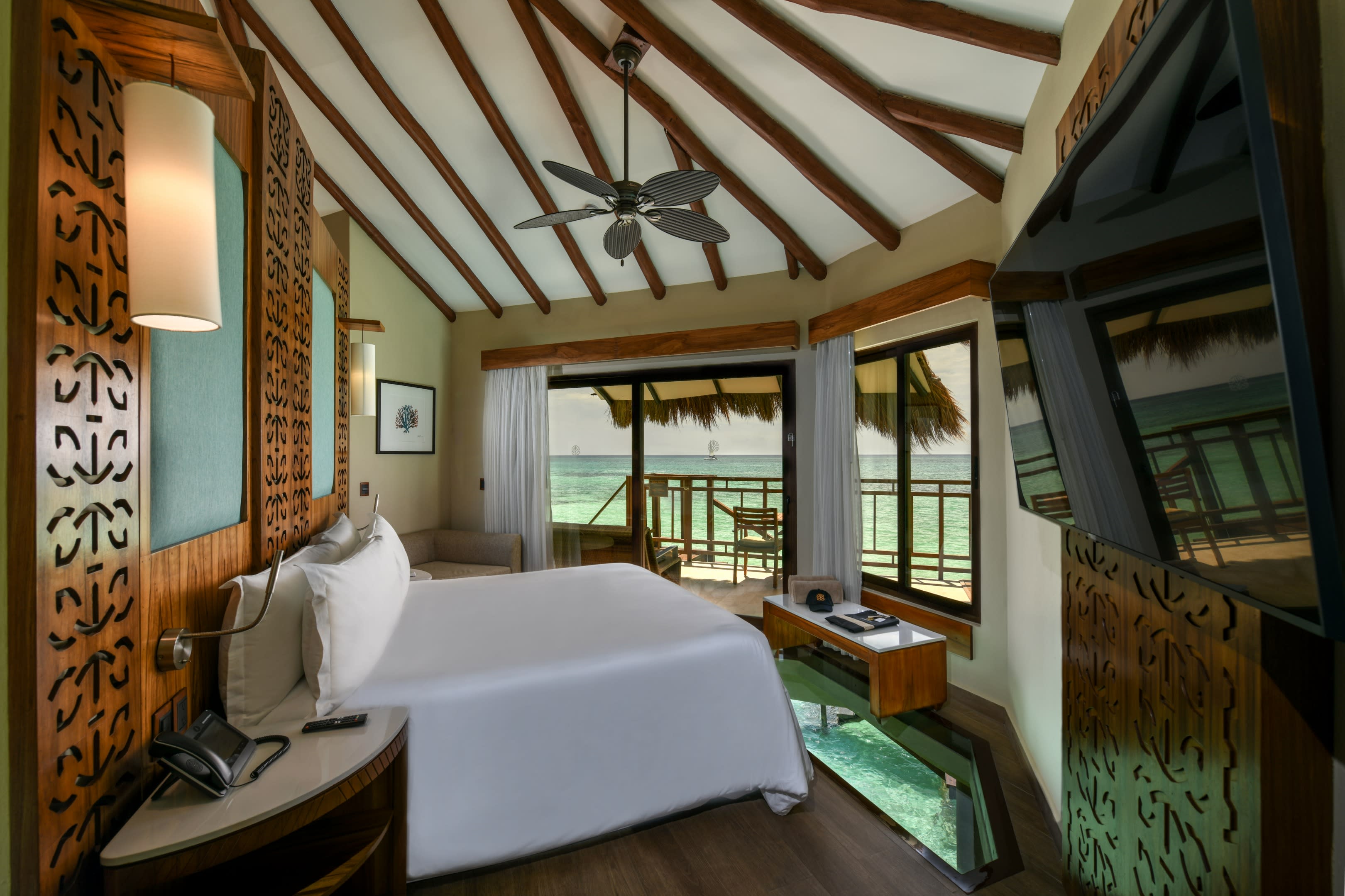 Img - Overwater bungalow - OWBG