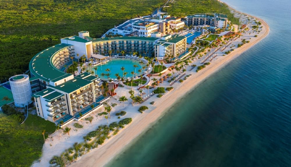 Haven Riviera Cancun Resort & SPA