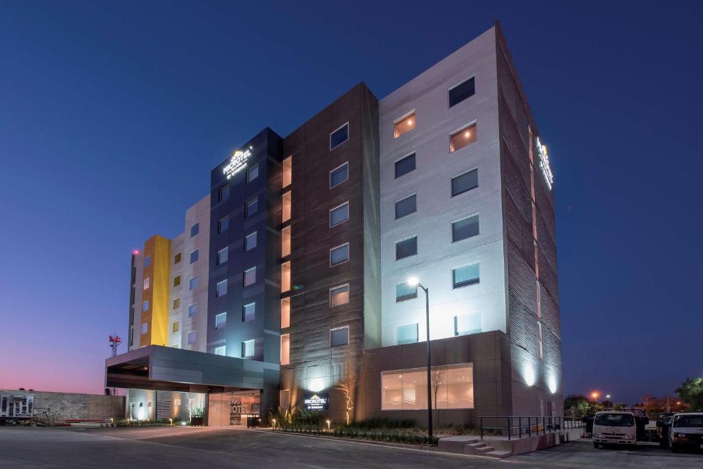 Microtel Inn & Suites by Wyndham San Luis Potosi