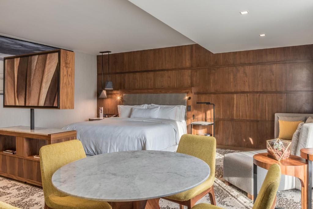 Suite Deluxe con acceso al salón VIP - Cama extragrande 