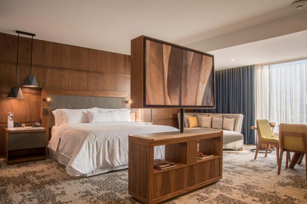 Suite Deluxe con acceso al salón VIP - Cama extragrande 