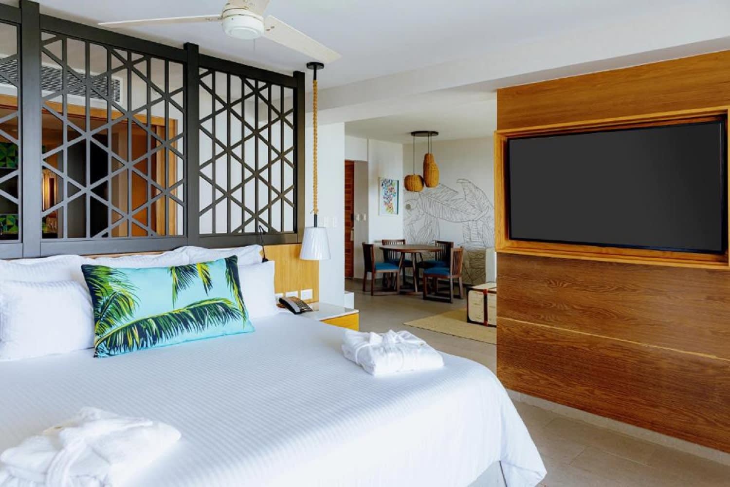 Img - Preferred Club Master Suite Ocean View - PCKMS
