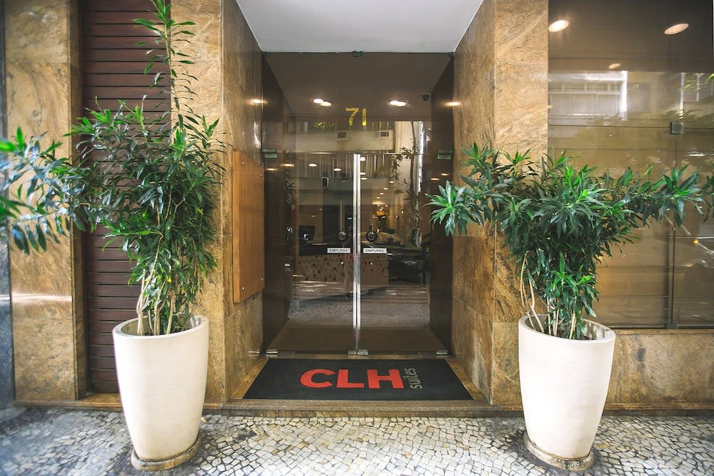 CLH SUITES Copacabana Domingos Ferreira