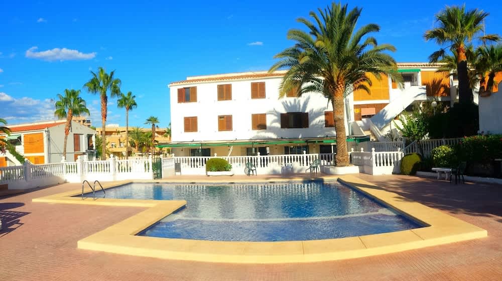 PriceTravel - Viaja fácil, sin pretextos