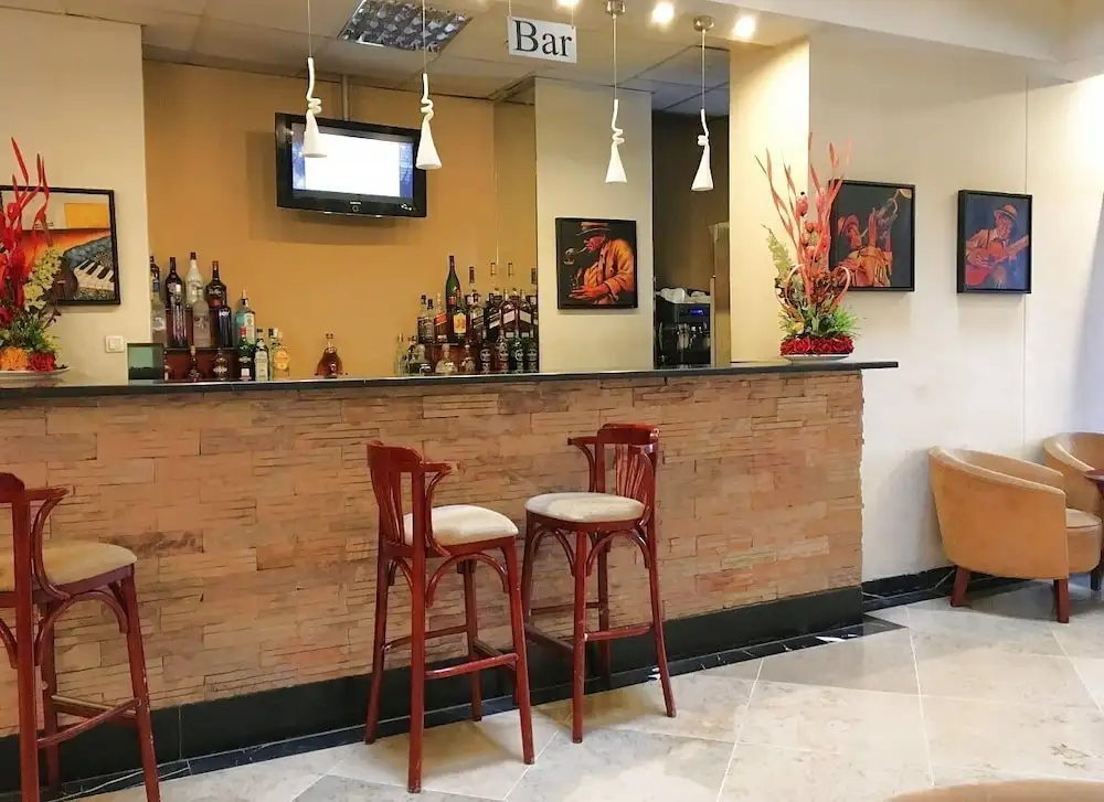 PriceTravel - Viaja fácil, sin pretextos