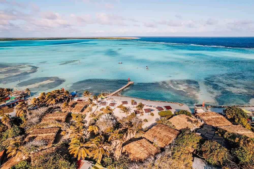 PriceTravel - Travel easy, without excuses