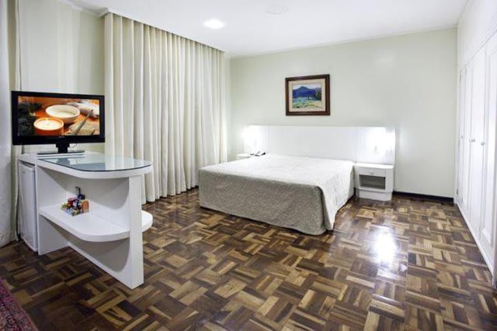 Suite sencilla del Plaza, hotel en Porto Alegre