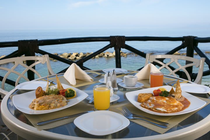 Desayunos con vista al mar