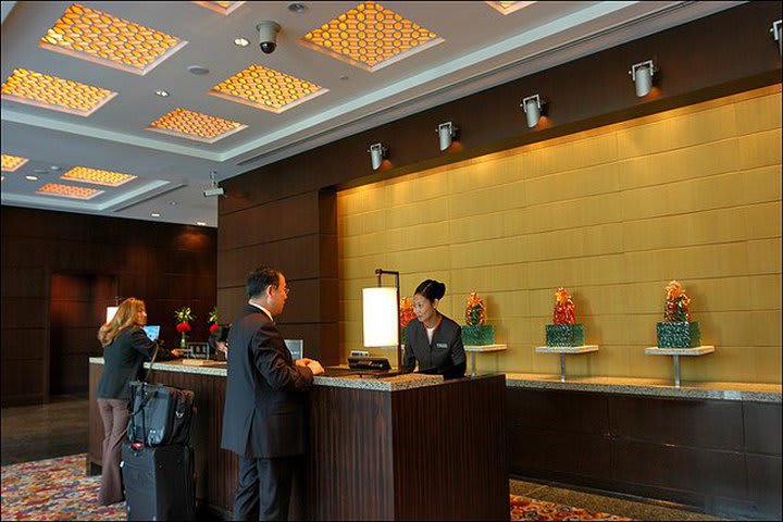 Recepción del hotel InterContinental Beijing Financial Street en Pekín